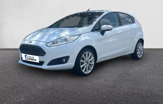FORD FIESTA 1.5 TDCi 95 Titanium extérieur trois quart avant gauche 451209
