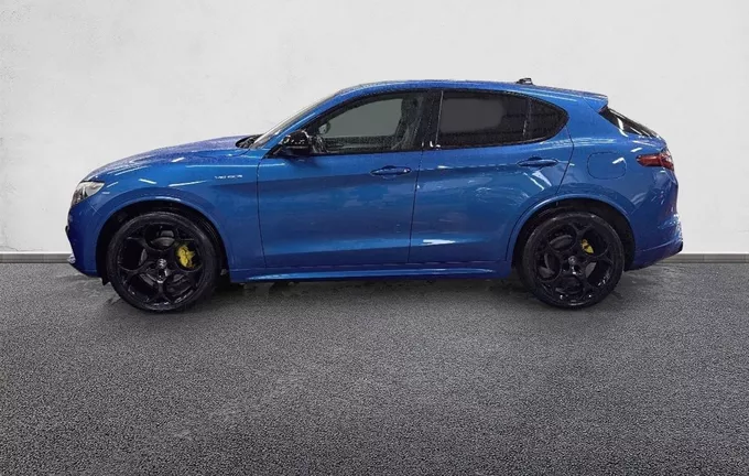 ALFA ROMEO STELVIO 2.2 210 ch Q4 AT8 Veloce extérieur côté gauche 2129034