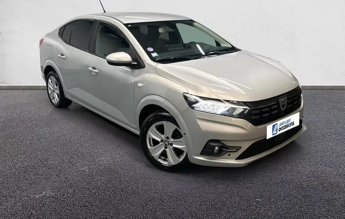 DACIA SANDERO ECO-G 100 Confort extérieur trois quart avant droit 2126914