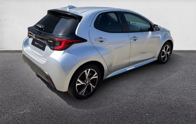 TOYOTA YARIS Hybride 116h Design extérieur trois quart arrière droit 1103542