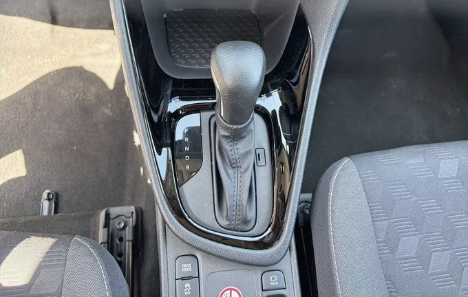 TOYOTA YARIS Hybride 116h Design photo 13 1103542