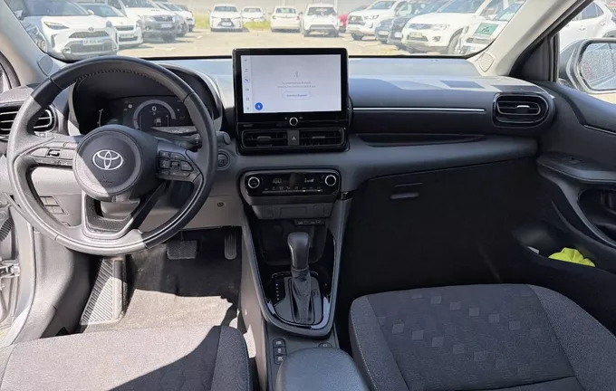 TOYOTA YARIS Hybride 116h Design photo 18 1103542