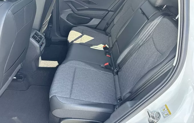 VOLKSWAGEN TIGUAN 1.5 eHybrid 204ch DSG6 VW Edition photo 17 5447