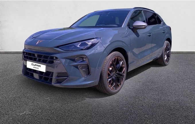 CUPRA TERRAMAR 1.5 eHybrid 272 ch DSG6 VZ extérieur trois quart avant gauche 2941