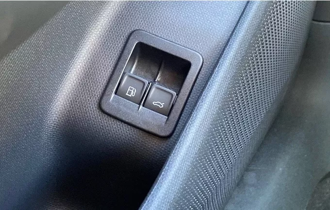 CUPRA TERRAMAR 1.5 eHybrid 272 ch DSG6 VZ photo 18 2941