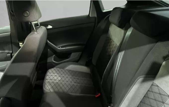 VOLKSWAGEN TAIGO 1.0 TSI 110 DSG7 R-Line extérieur arrière 2124297