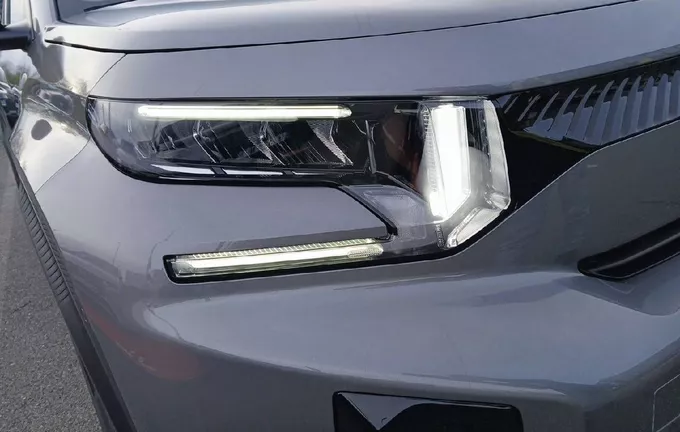 CITROEN C3 AIRCROSS Hybride 145 e-DCS6 Max photo 16 944546