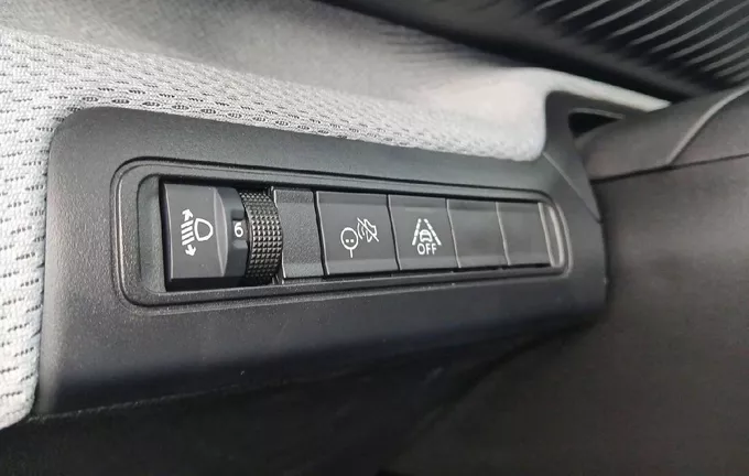 CITROEN C3 AIRCROSS Hybride 145 e-DCS6 Max photo 18 944546
