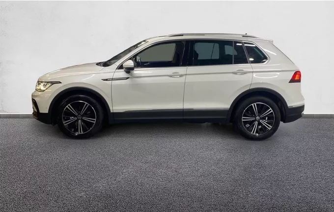 VOLKSWAGEN TIGUAN 1.5 TSI 150ch DSG7 Elegance extérieur trois quart arrière gauche 2130515