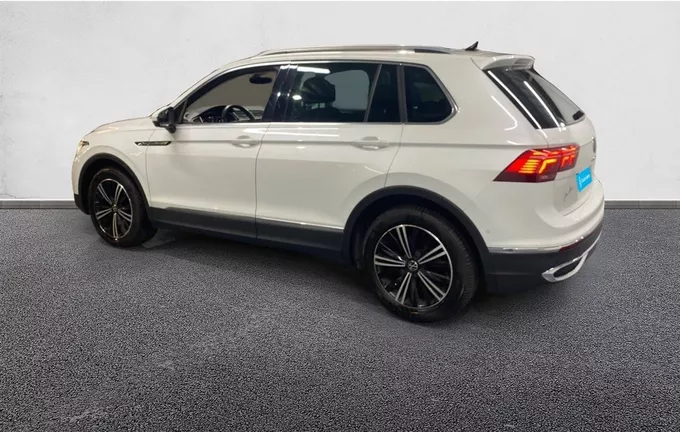 VOLKSWAGEN TIGUAN 1.5 TSI 150ch DSG7 Elegance photo 11 2130515