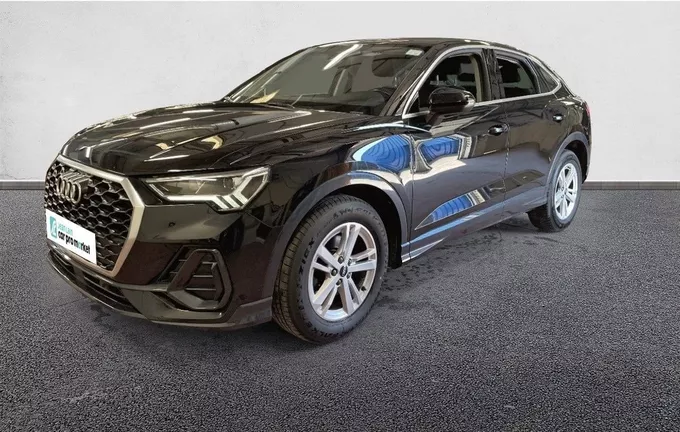 AUDI Q3 Sportback 35 TFSI 150 ch S tronic 7 Business line extérieur trois quart avant gauche 3015018