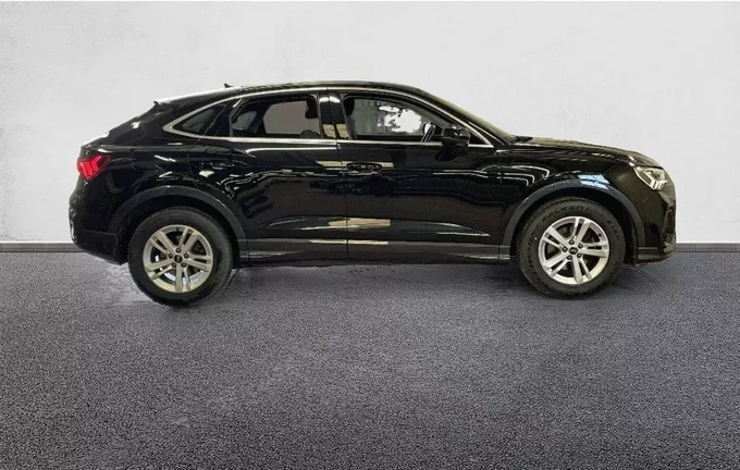 AUDI Q3 Sportback 35 TFSI 150 ch S tronic 7 Business line extérieur côté droit 3015018