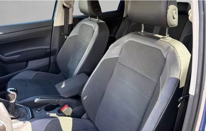 VOLKSWAGEN POLO 1.0 TSI 95 S&S BVM5 Style extérieur trois quart arrière droit 560431