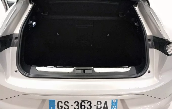 DS DS4 DS 4 PureTech 130 EAT8 Rivoli extérieur arrière 080922