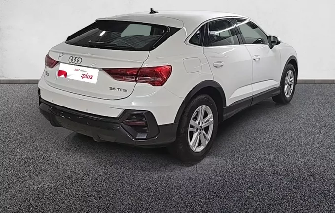 AUDI Q3 Sportback 35 TFSI 150 ch S tronic 7 extérieur trois quart arrière droit 2129357