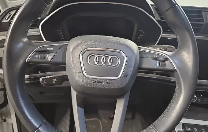 AUDI Q3 Sportback 35 TFSI 150 ch S tronic 7 photo 12 2129357