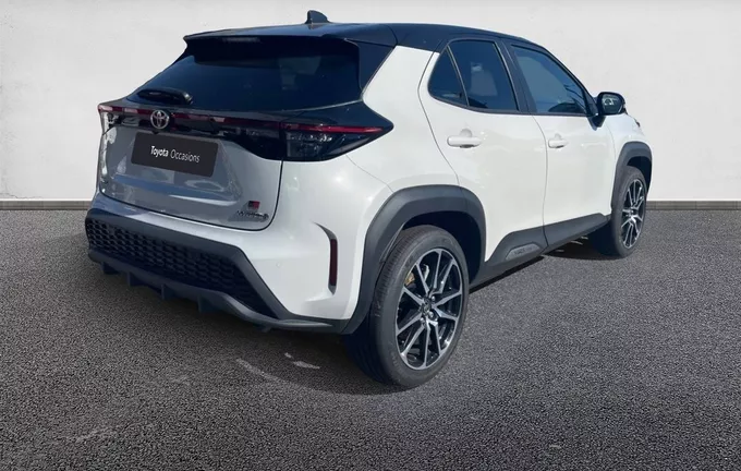 TOYOTA YARIS CROSS Hybride 116h 2WD GR SPORT extérieur trois quart arrière droit 1103876