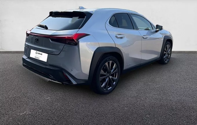 LEXUS UX 250h 2WD F SPORT extérieur trois quart arrière droit 1103709