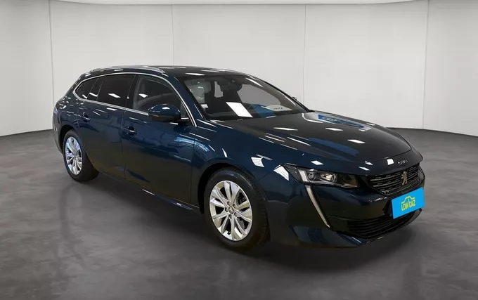 PEUGEOT 508 SW Hybrid 225 e-EAT8 Allure Business extérieur trois quart avant droit 213347