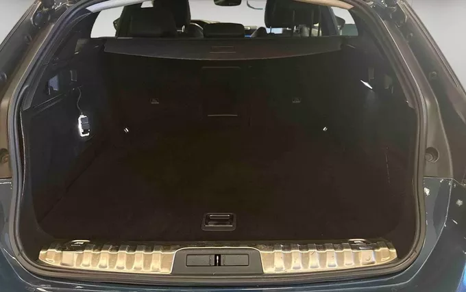 PEUGEOT 508 SW Hybrid 225 e-EAT8 Allure Business photo 10 213347