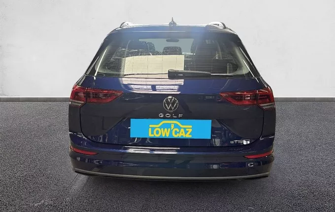 VOLKSWAGEN GOLF SW 1.0 eTSI OPF 110 DSG7 Life Plus extérieur arrière 213448