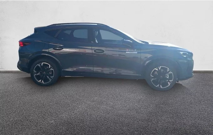 CUPRA FORMENTOR eHybrid 204 ch DSG6 V extérieur côté droit 3324