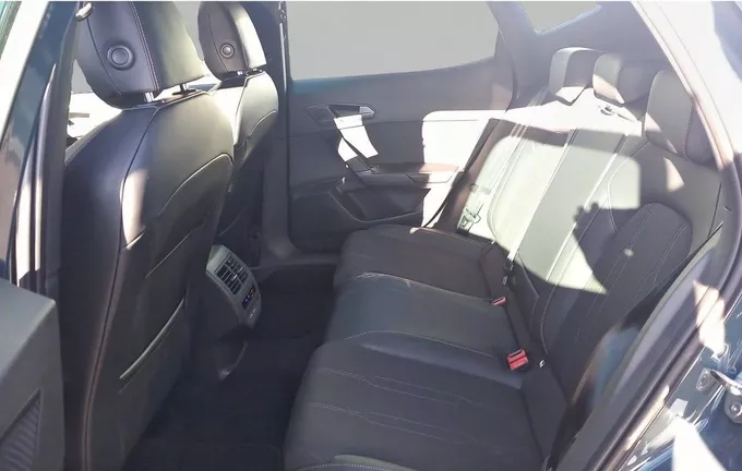 CUPRA FORMENTOR eHybrid 204 ch DSG6 V extérieur arrière 3324