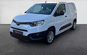 TOYOTA PROACE CITY VERSO RC23 Proace City Verso Medium 1.2L 110 VVT-i BVM6 Dynamic YAREUHNP2GJ072690