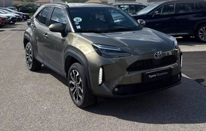 TOYOTA YARIS CROSS Hybride 116h 2WD Design extérieur trois quart avant droit 1103352