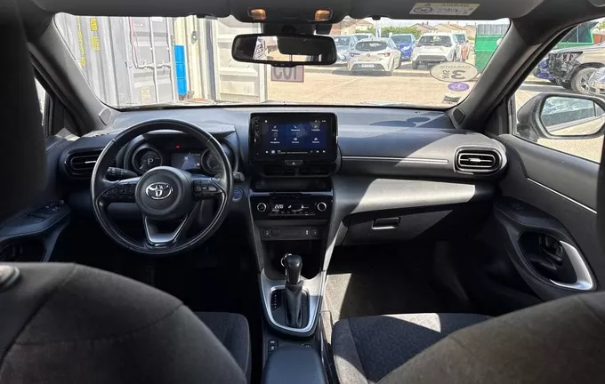 TOYOTA YARIS CROSS Hybride 116h 2WD Design photo 18 1103352