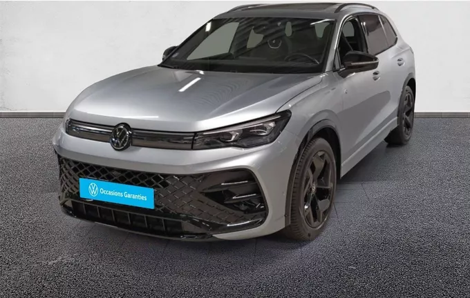 VOLKSWAGEN TIGUAN 1.5 eHybrid 204ch DSG6 R-Line extérieur trois quart avant gauche 2131090