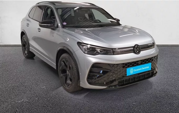 VOLKSWAGEN TIGUAN 1.5 eHybrid 204ch DSG6 R-Line extérieur trois quart avant droit 2131090