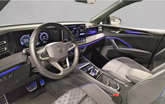 VOLKSWAGEN TIGUAN 1.5 eHybrid 204ch DSG6 R-Line photo 11 2131090
