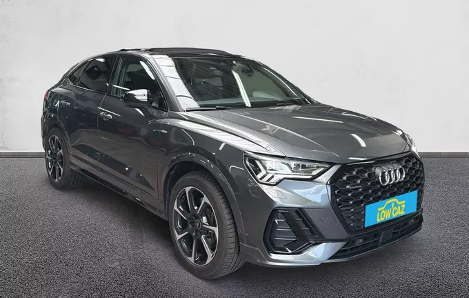AUDI Q3 Sportback 40 TDI 200 ch S tronic 7 Quattro S line extérieur trois quart avant droit 213009