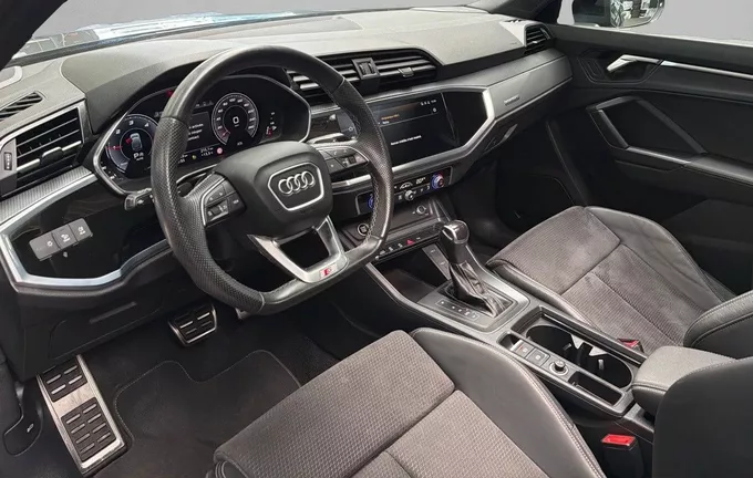 AUDI Q3 Sportback 40 TDI 200 ch S tronic 7 Quattro S line photo 11 213009
