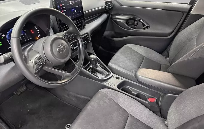 TOYOTA YARIS Hybride 116h Design photo 11 1103399