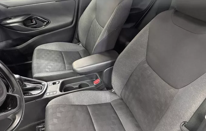 TOYOTA YARIS Hybride 116h Design photo 20 1103399