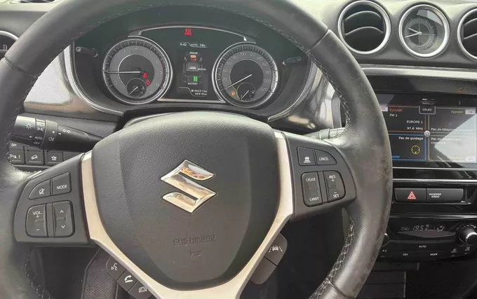 SUZUKI VITARA 1.4 Boosterjet Allgrip Hybrid Style photo 11 14096