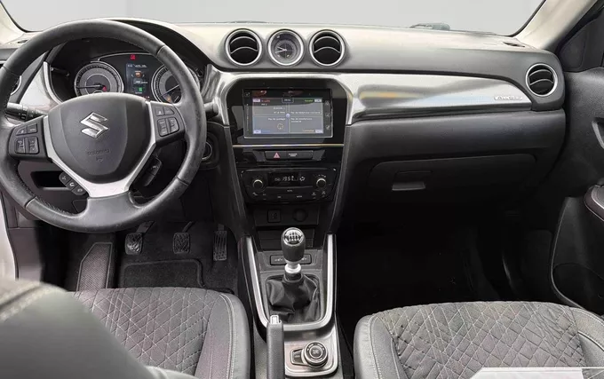 SUZUKI VITARA 1.4 Boosterjet Allgrip Hybrid Style photo 14 14096