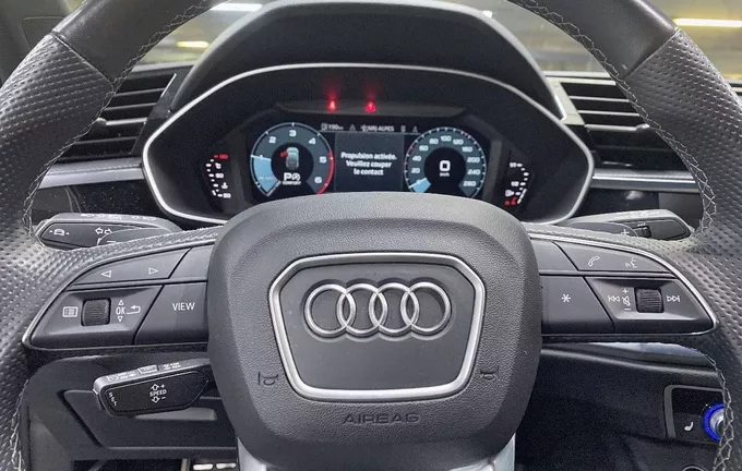 AUDI Q3 Sportback 40 TDI 200 ch S tronic 7 Quattro S line photo 12 2132609