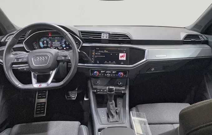 AUDI Q3 Sportback 40 TDI 200 ch S tronic 7 Quattro S line photo 18 2132609