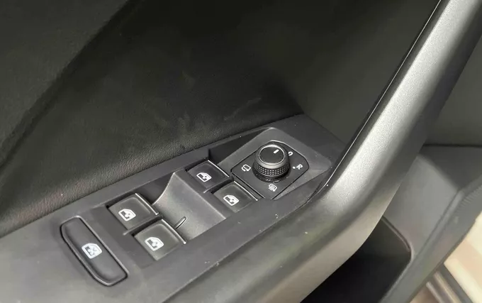 VOLKSWAGEN T-CROSS 1.0 TSI 116 Start/Stop DSG7 R-Line Edition photo 11 2131848