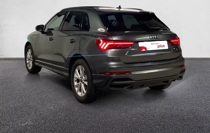 AUDI Q3 35 TFSI 150 ch S tronic 7 S line plus extérieur trois quart arrière gauche 2125098