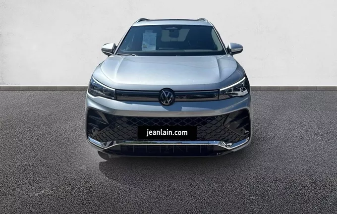 VOLKSWAGEN TIGUAN 1.5 eTSI 150ch DSG7 R-Line Edition extérieur avant 5409