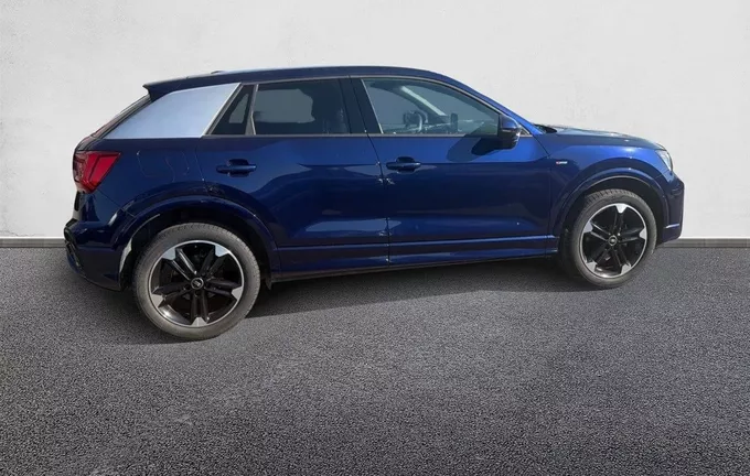 AUDI Q2 35 TFSI 150 S tronic 7 S line extérieur côté droit 2129897