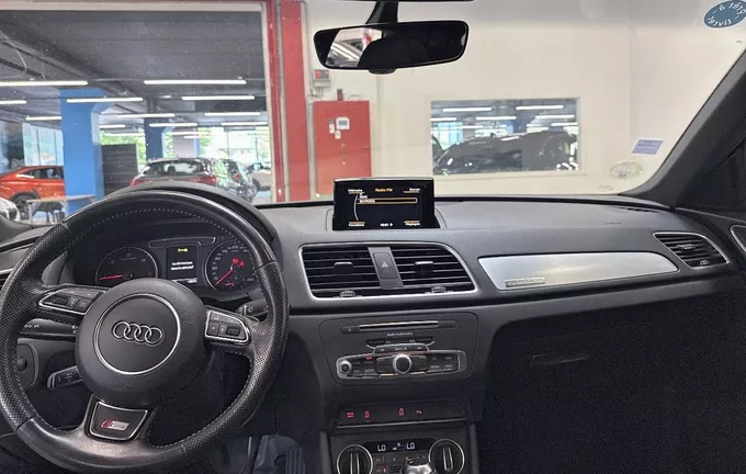 AUDI Q3 2.0 TDI 150 ch S tronic 7 Quattro S line photo 18 213083
