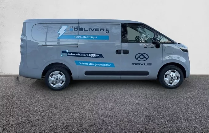 MAXUS E-DELIVER5 FOURGON L1H1 64 KWH extérieur côté droit 6801973