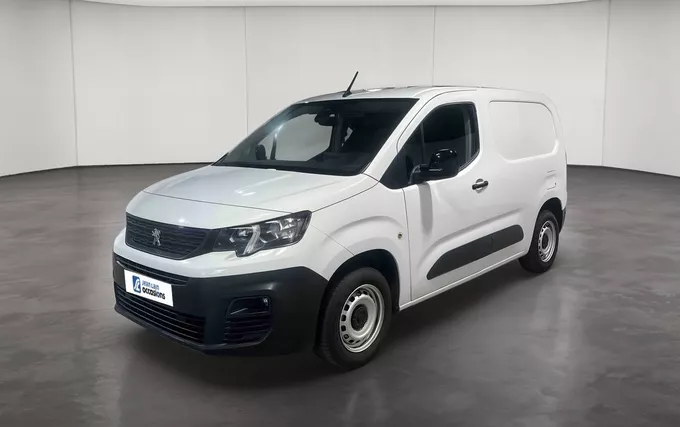 PEUGEOT PARTNER FOURGON M 650 KG BLUEHDI 100 S&S BVM6 extérieur trois quart avant gauche 946666