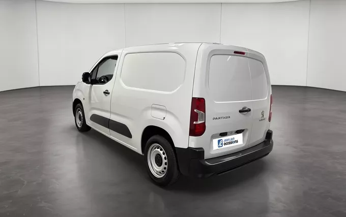 PEUGEOT PARTNER FOURGON M 650 KG BLUEHDI 100 S&S BVM6 extérieur trois quart arrière gauche 946666