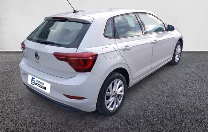 VOLKSWAGEN POLO 1.0 TSI 95 S&S BVM5 Style extérieur trois quart arrière droit 2128623
